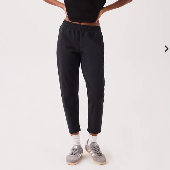 Outdoor Voices Black RecTrek Pants - Picture 1 of 16